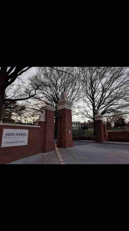 Best Bedroom Next To Jhu Baltimore Exterior photo